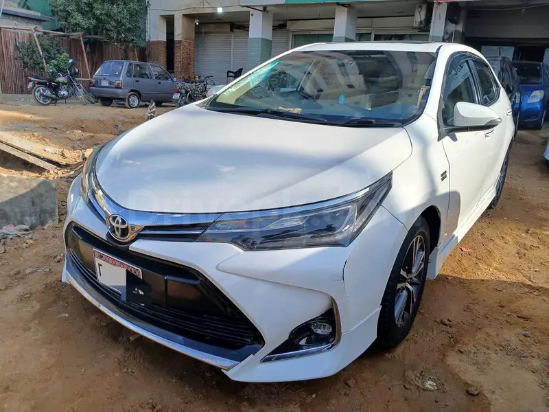 Toyota Altis Grande 2021