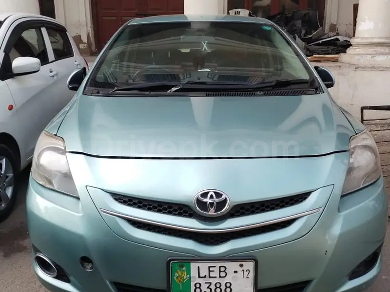 Toyota Belta 2008