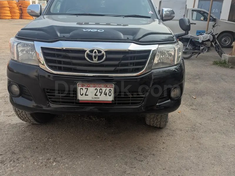 Toyota Hilux 2014