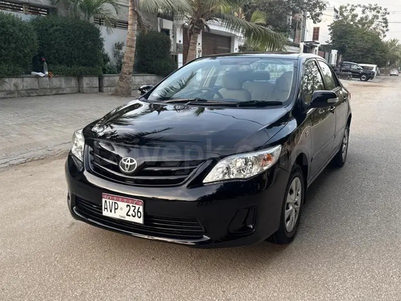 Toyota Corolla GLI 2011