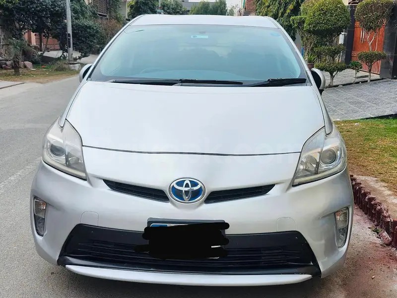 Toyota Prius 2012