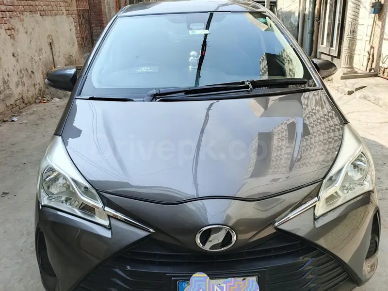 Toyota Vitz 2017