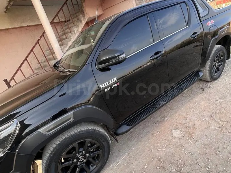 Toyota Hilux 2022