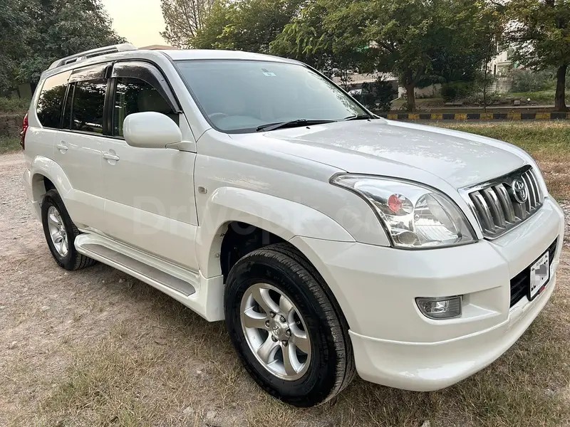 Toyota Land Cruiser 2004