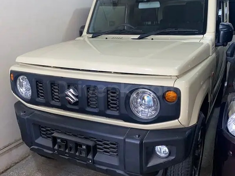 Suzuki Jimny 2023