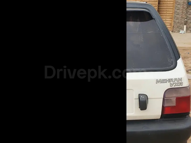 Suzuki Mehran VXR 2001