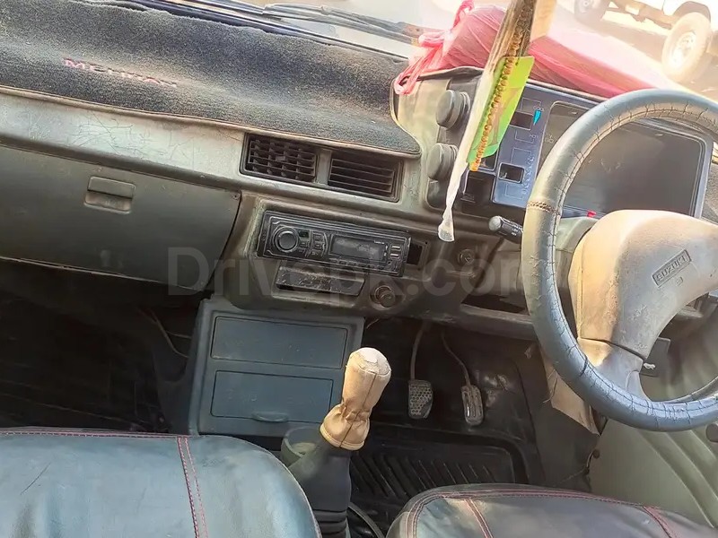 Suzuki Mehran VX 2011