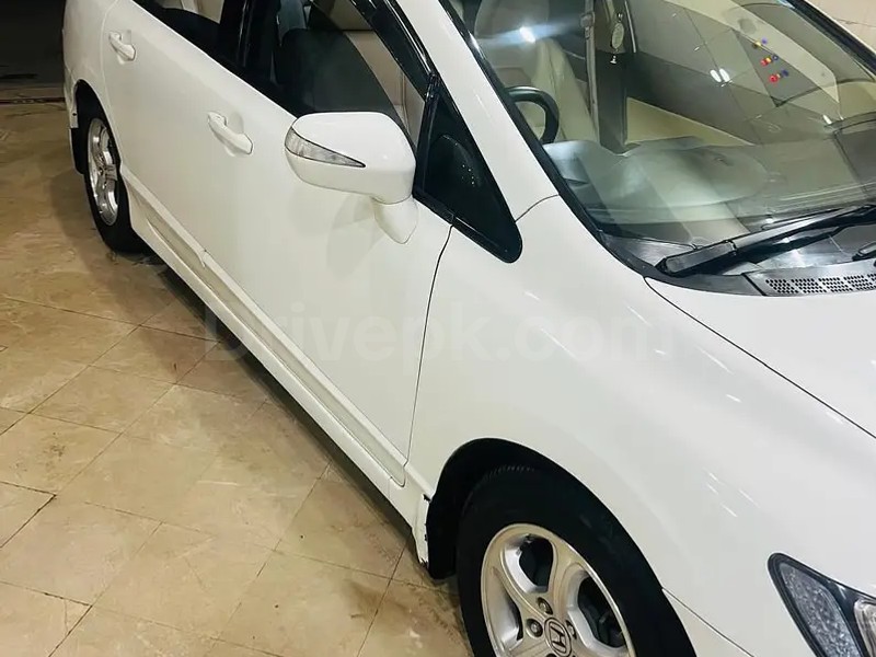 Honda Civic Oriel 2009