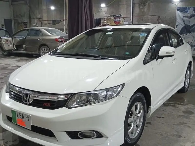 Honda Civic VTi Oriel Prosmatec 2013