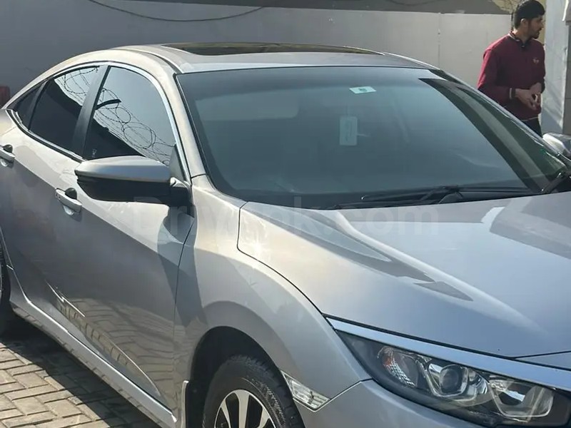 Honda Civic VTi Oriel Prosmatec 2018