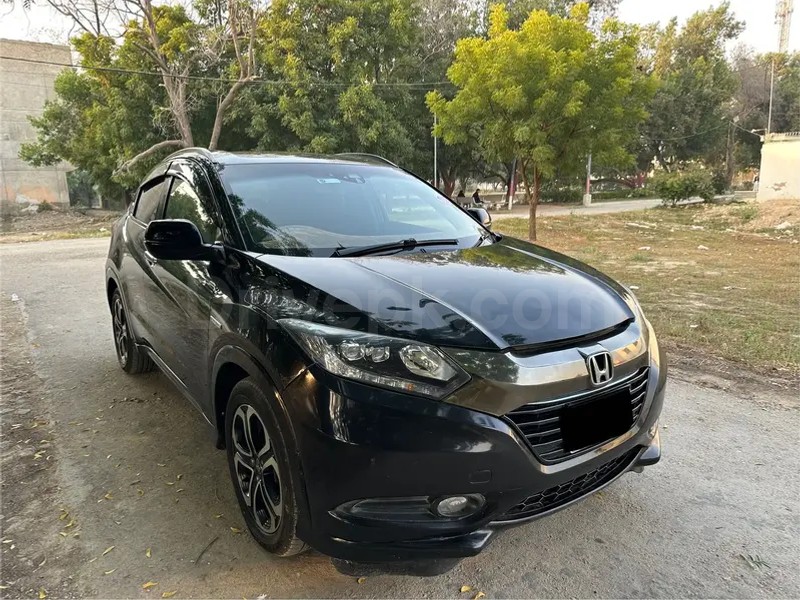 Honda Vezel 2016