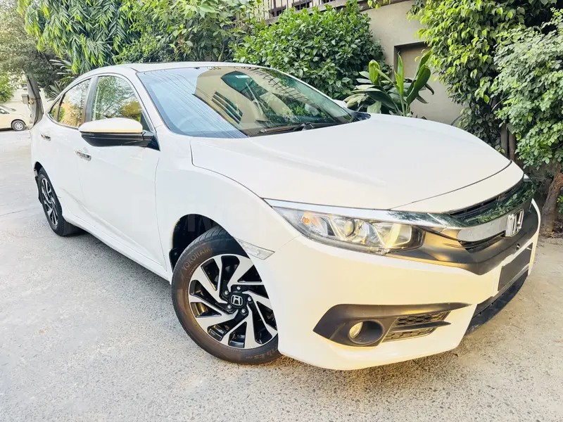 Honda Civic VTi Oriel Prosmatec 2017