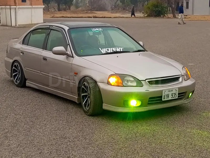 Honda Civic VTi Oriel 2000