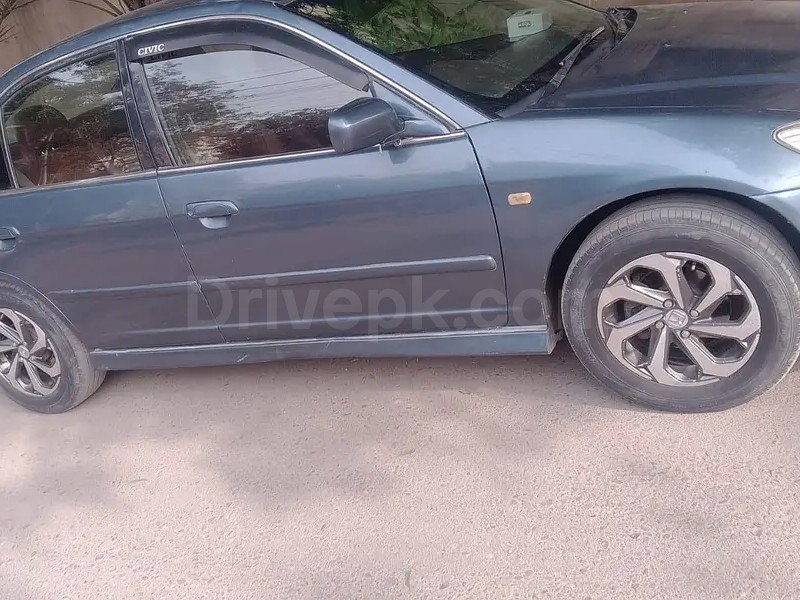 Honda Civic VTi Oriel Prosmatec 2005