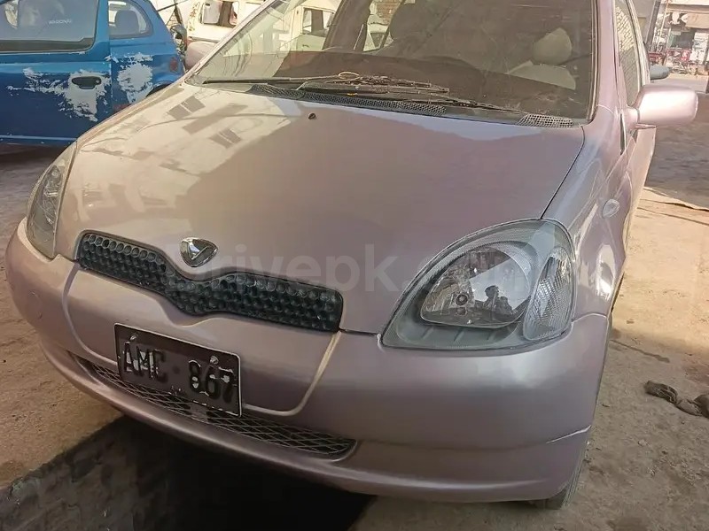Toyota Vitz 1999