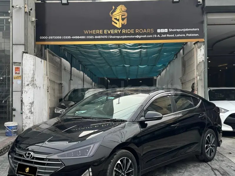 Hyundai Elantra 2023