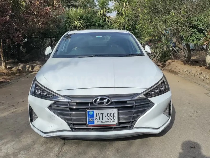 Hyundai Elantra 2020