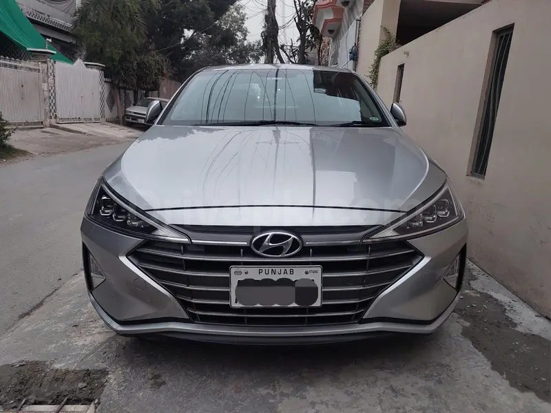 Hyundai Elantra 2021
