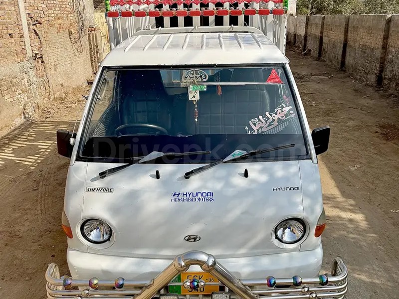 Hyundai Shehzore 2006