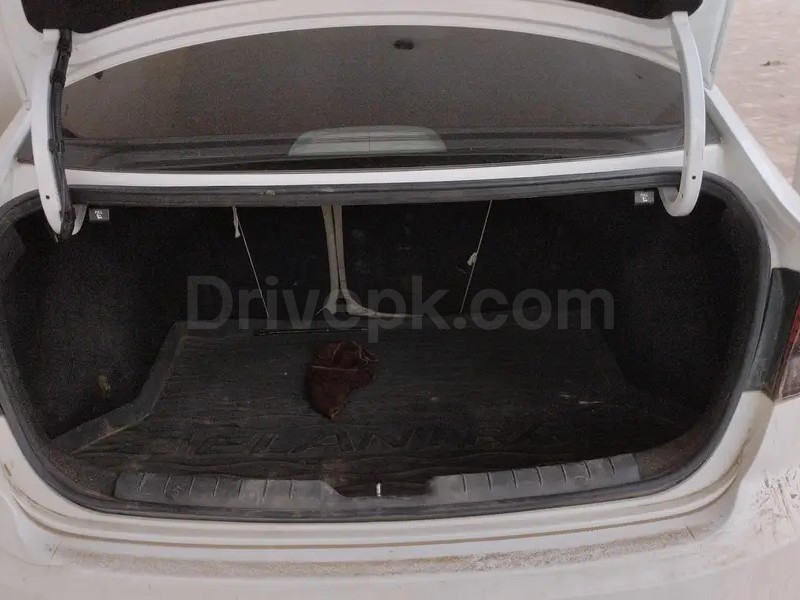 Hyundai Elantra 2021