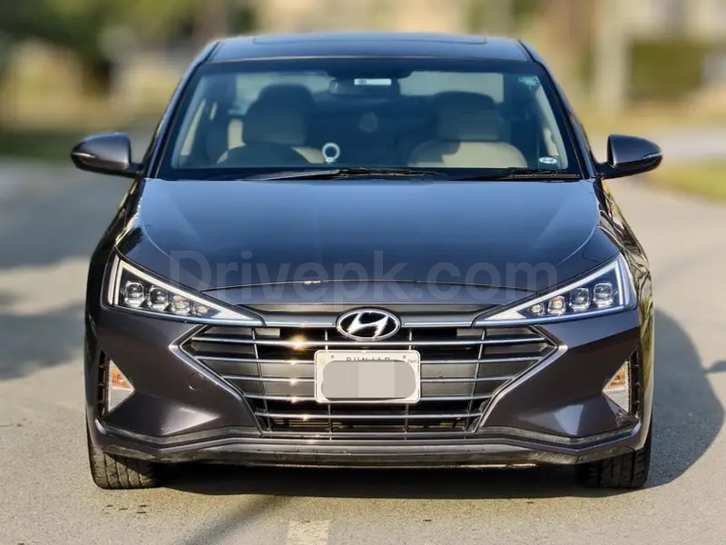 Hyundai Elantra 2023
