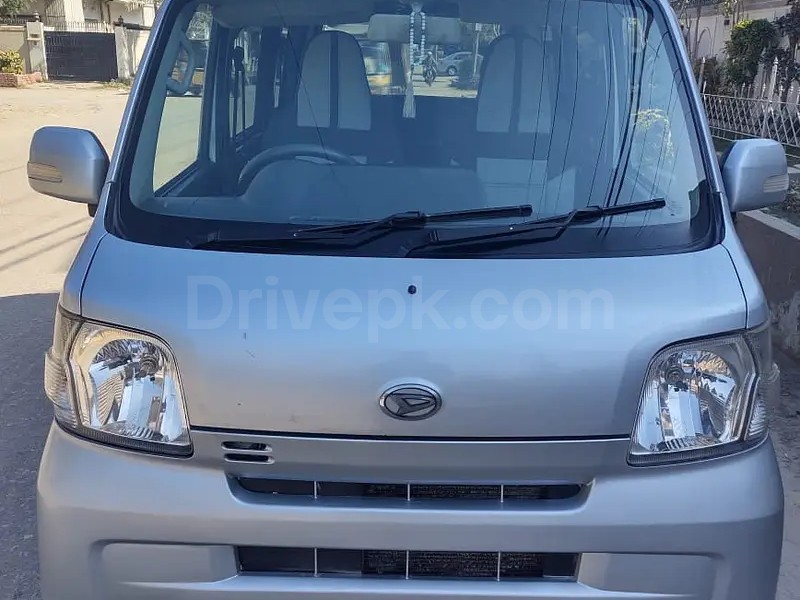 Daihatsu Hijet 2015