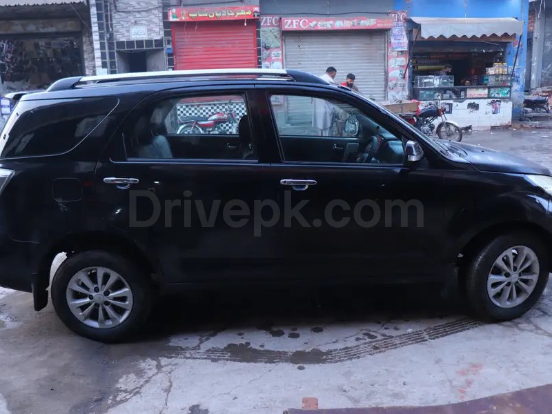 Daihatsu Terios Kid 2014