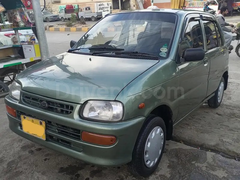 Daihatsu Cuore 2011