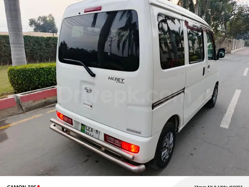 Daihatsu Hijet 2019