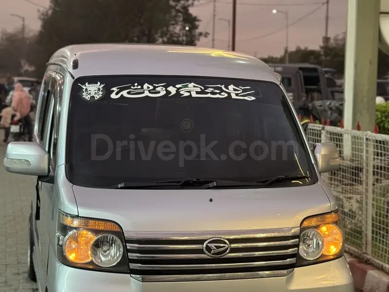 Daihatsu Atrai Wagon 2012