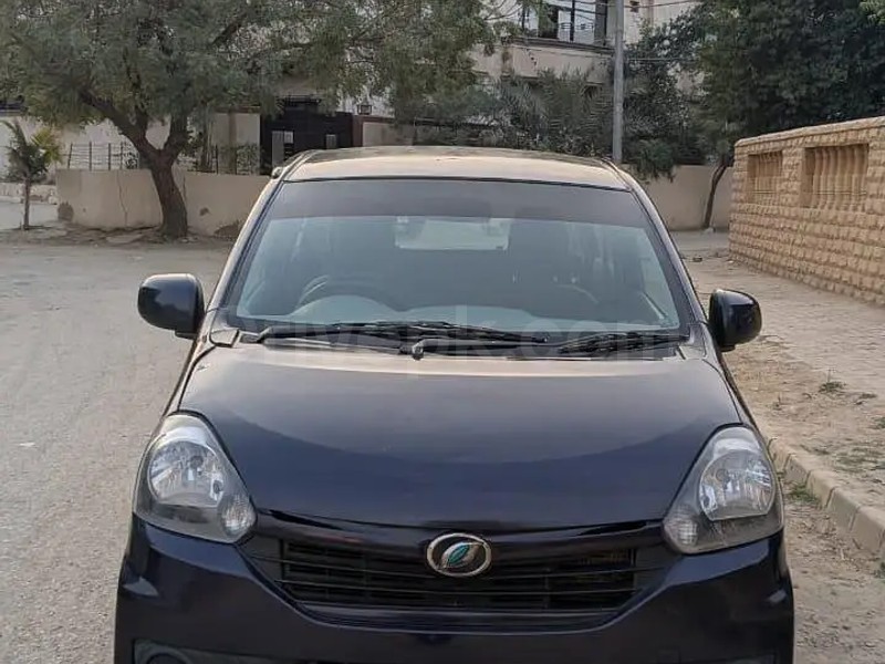 Daihatsu Mira 2013