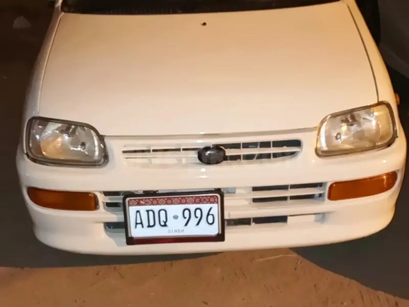 Daihatsu Cuore 2002