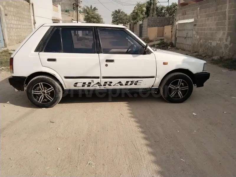 Daihatsu Charade 1998