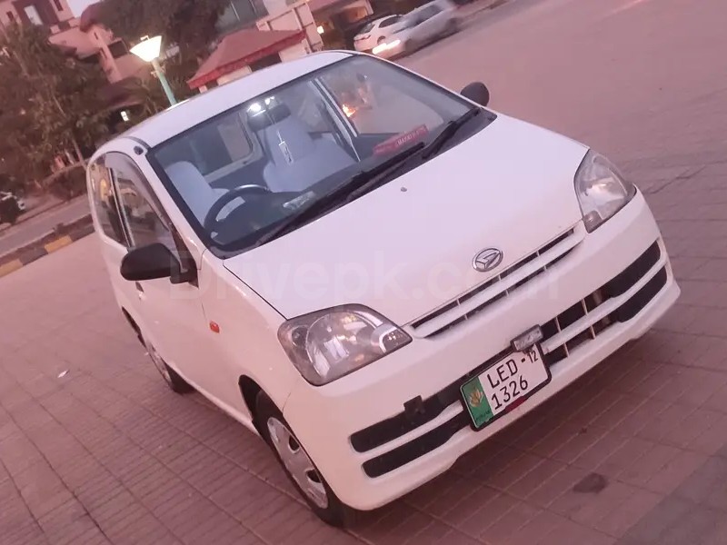 Daihatsu Mira 2007