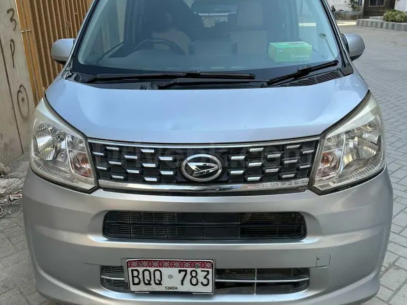 Daihatsu Move 2015