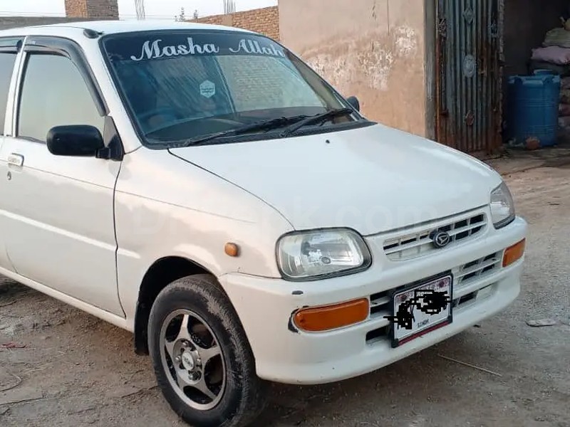 Daihatsu Cuore 2003