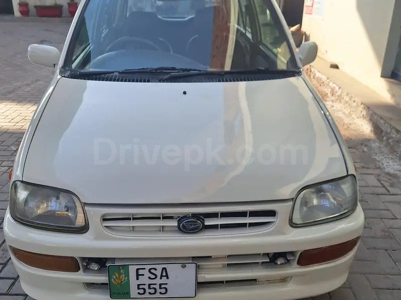 Daihatsu Cuore 2004