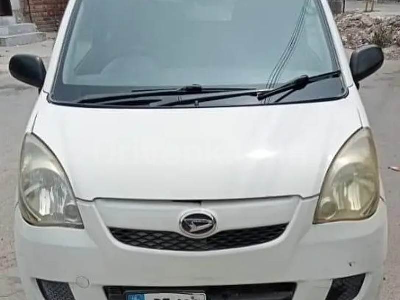 Daihatsu Mira 2010