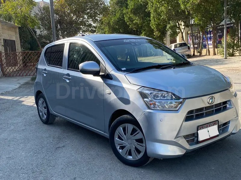Daihatsu Mira 2019