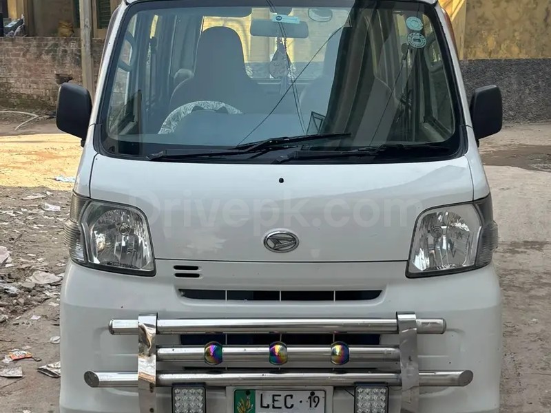 Daihatsu Hijet 2019