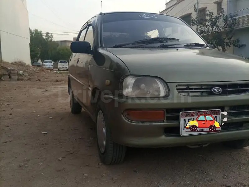 Daihatsu Cuore 2003