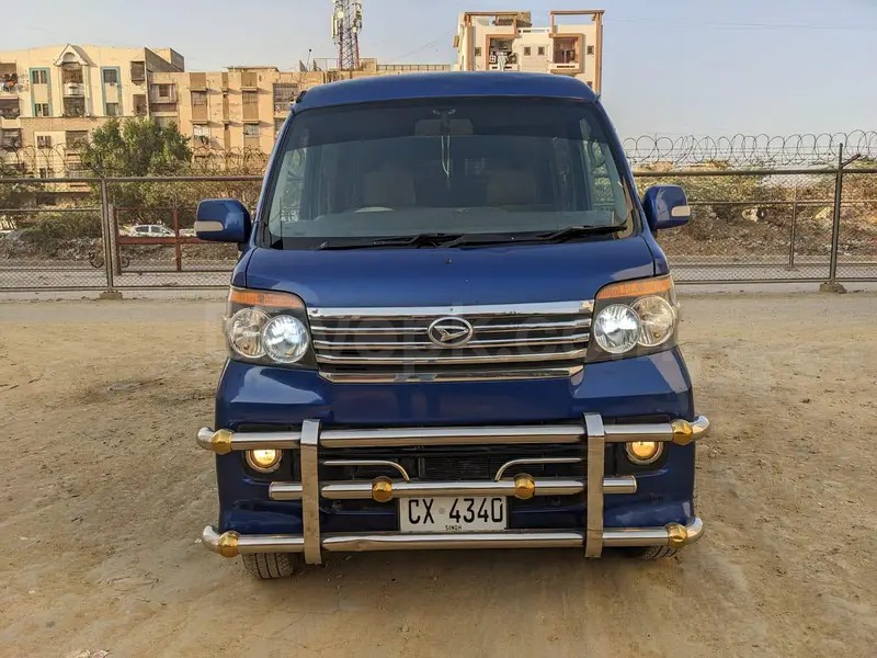 Daihatsu Atrai Wagon 2012