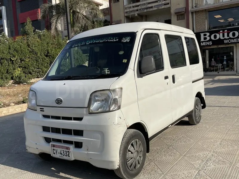 Daihatsu Hijet 2013