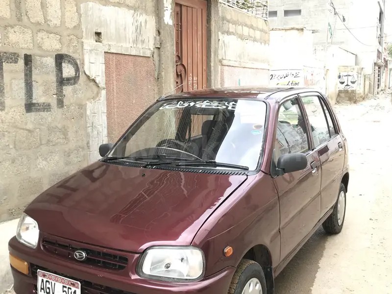 Daihatsu Cuore 2004