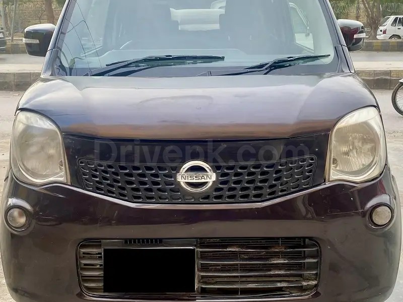 Nissan Moco 2013
