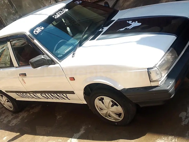Nissan Sunny 1986