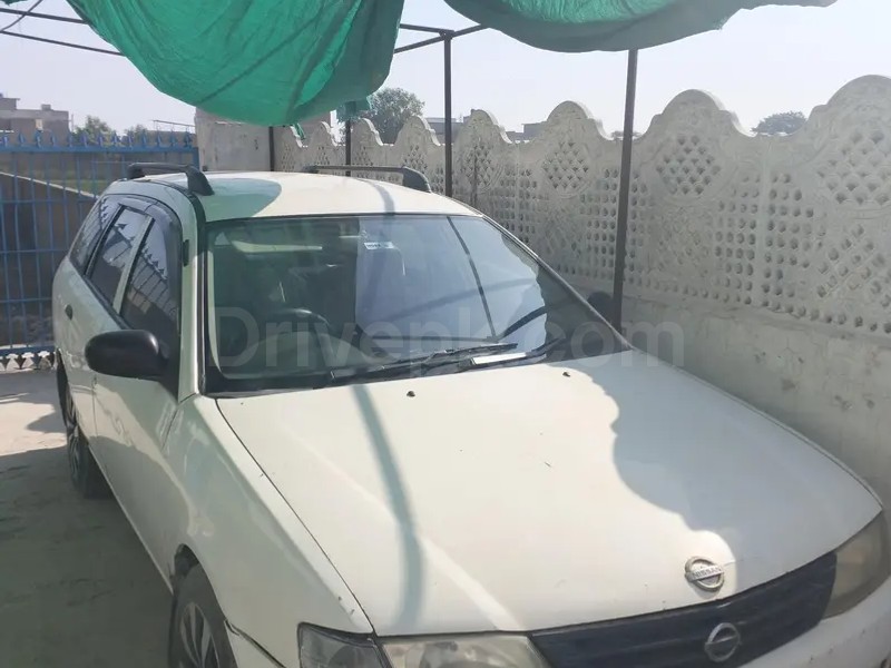 Nissan AD Van 2006