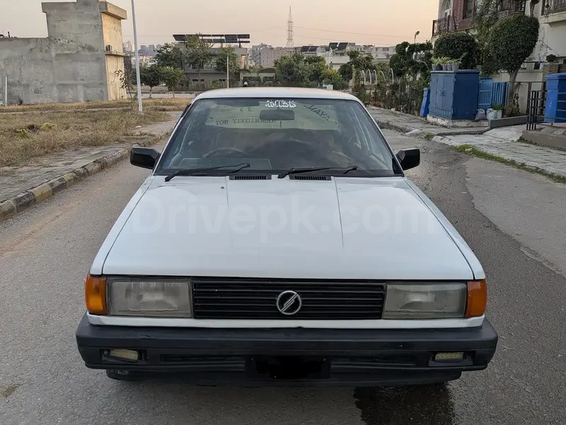 Nissan Sunny 1994
