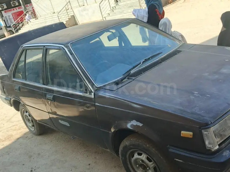 Nissan Sunny 1985