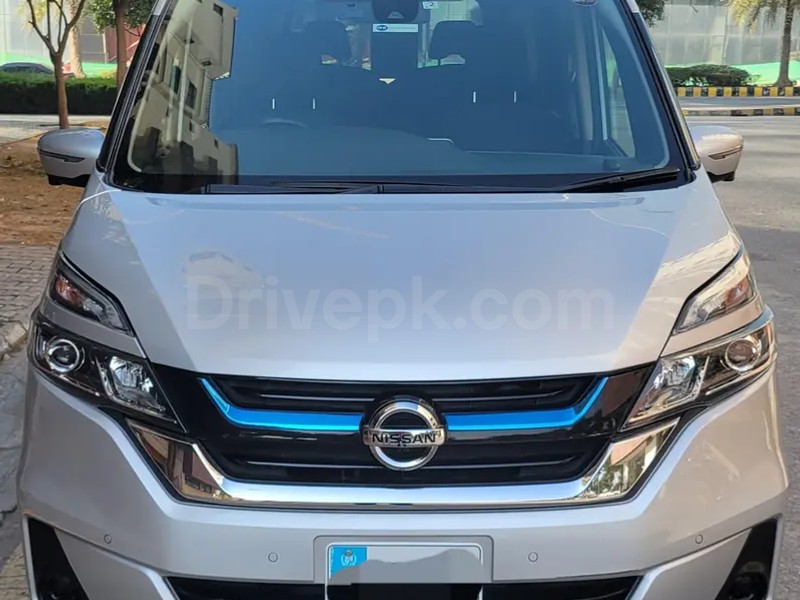 Nissan Serena 2019